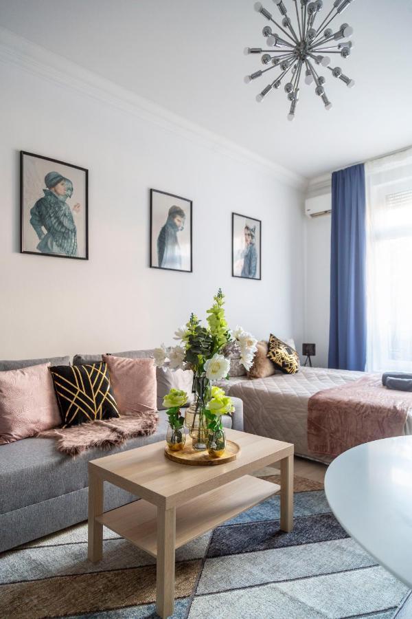 Deluxe Quentin Apartment Next To The Synagogue บูดาเปสต์ ภายนอก รูปภาพ