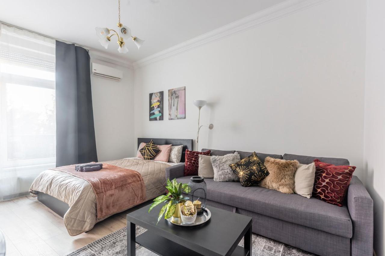 Deluxe Quentin Apartment Next To The Synagogue บูดาเปสต์ ภายนอก รูปภาพ